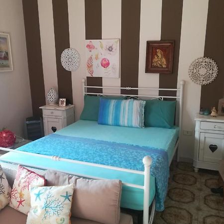 Casa Ale Bed & Breakfast บรินดิซิ ภายนอก รูปภาพ