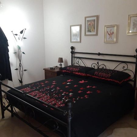 Casa Ale Bed & Breakfast บรินดิซิ ภายนอก รูปภาพ
